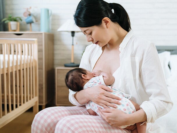 找回育兒自主權 餵母乳由媽媽自己決定