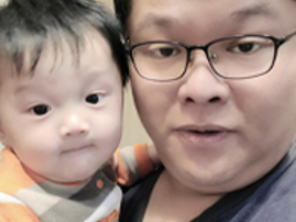 許爸比